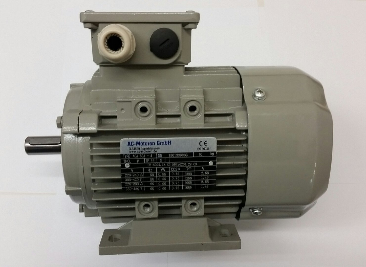 Drehstrommotor mit Flansch B5/B35/B14a/B14b 230/400 V 0,37 kW 1500 U/min,IE2 